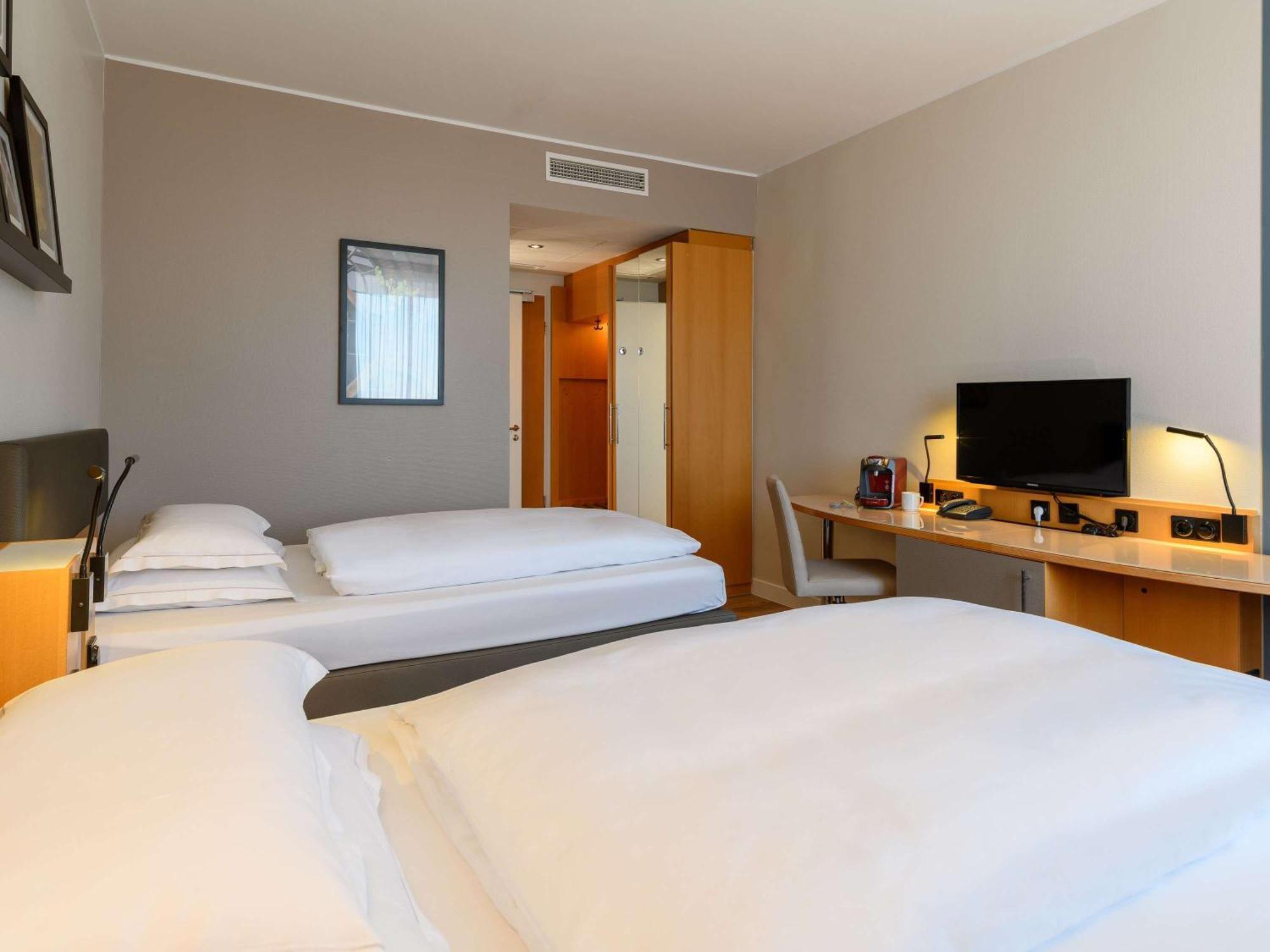 Mercure Hotel Bochum City Exteriör bild